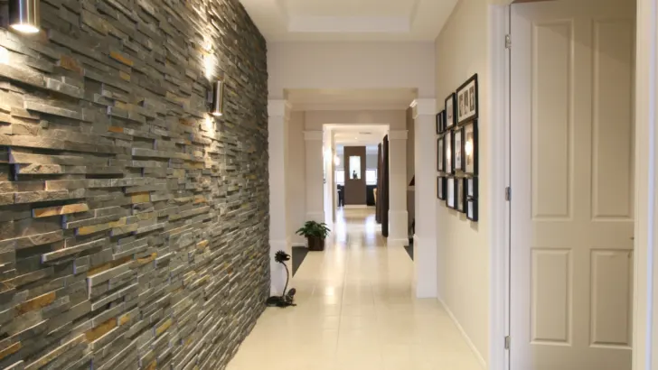 Elevate Your Entryway Stunning Hallway Tiles for Every Style!