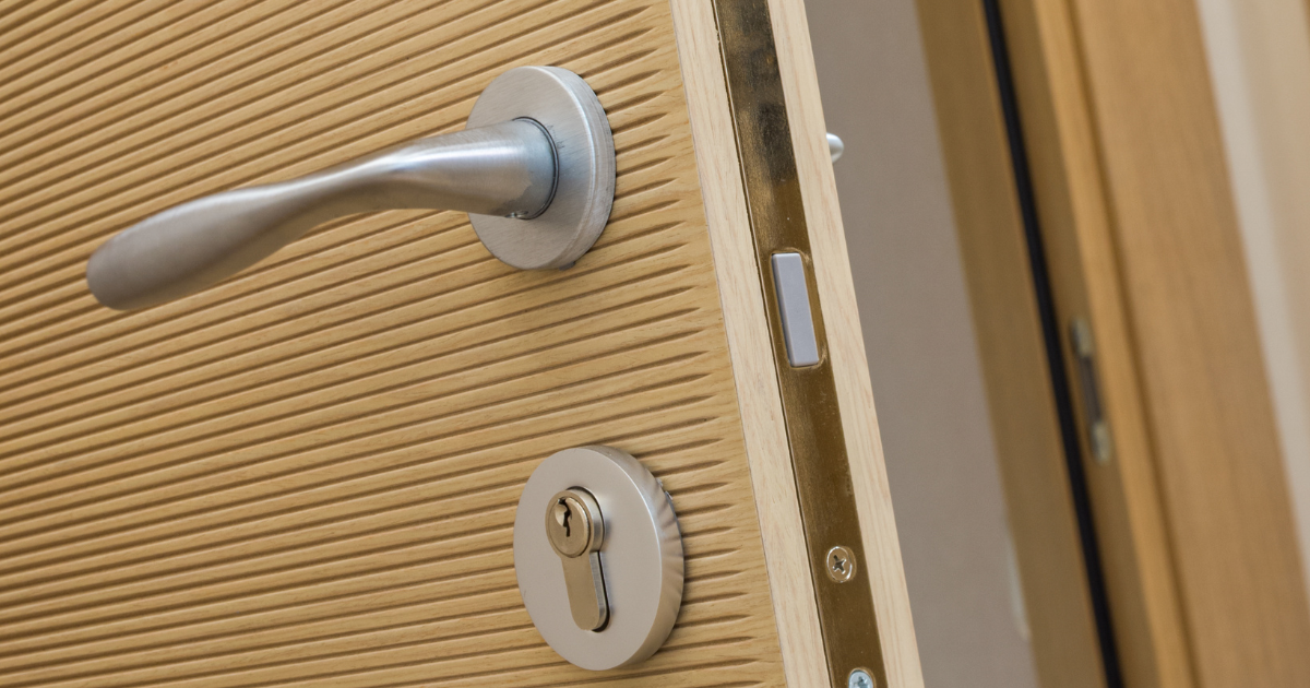 How To Fix Bathroom Stall Door Latch? A Comprehensive Guide