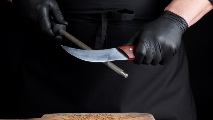 Sharpened for Success: Exploring Kitchen Knife Bone-Cutting Skills 